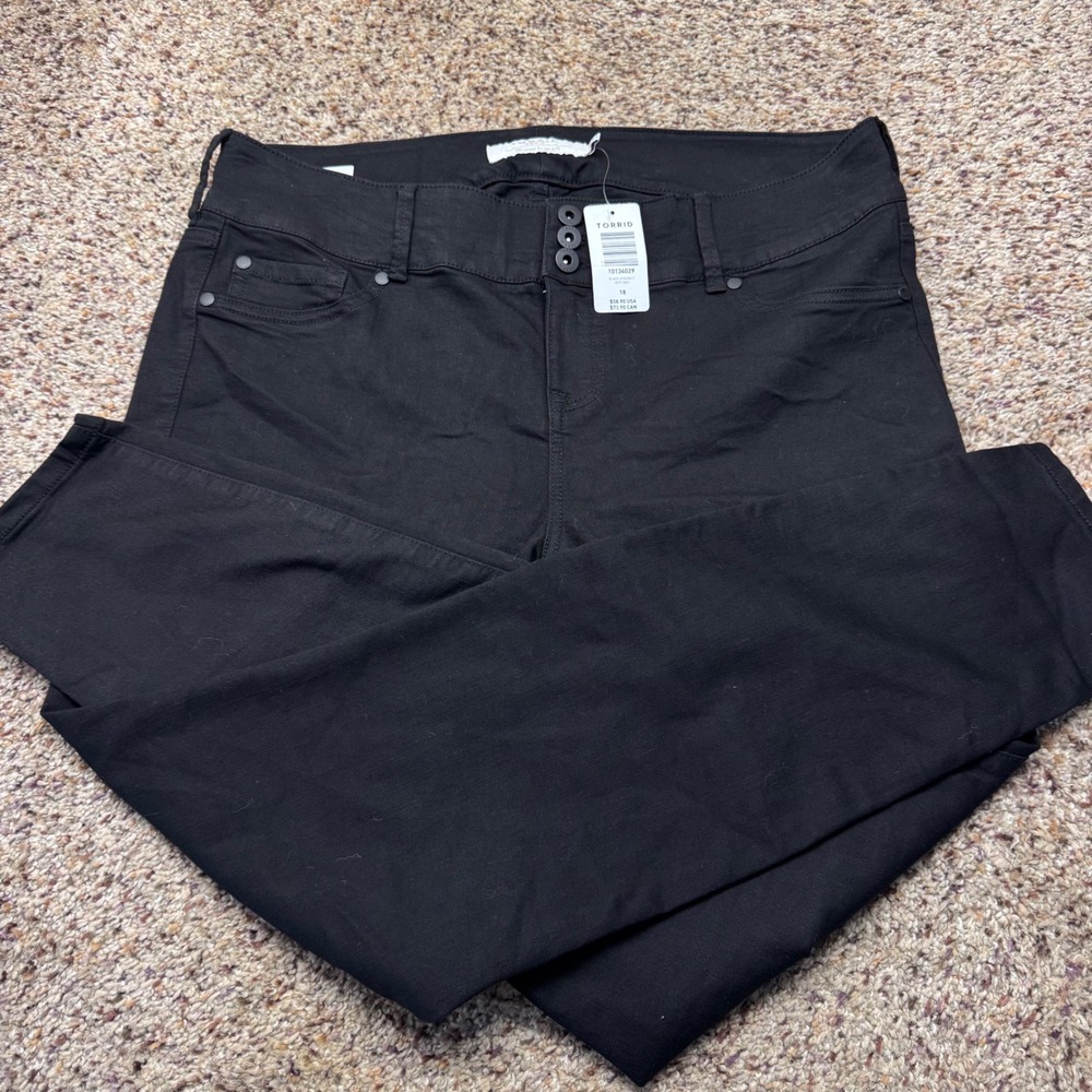 Torrid Denim Black‎ Jegging Pants Women's Size 18 High Rise Button Fly